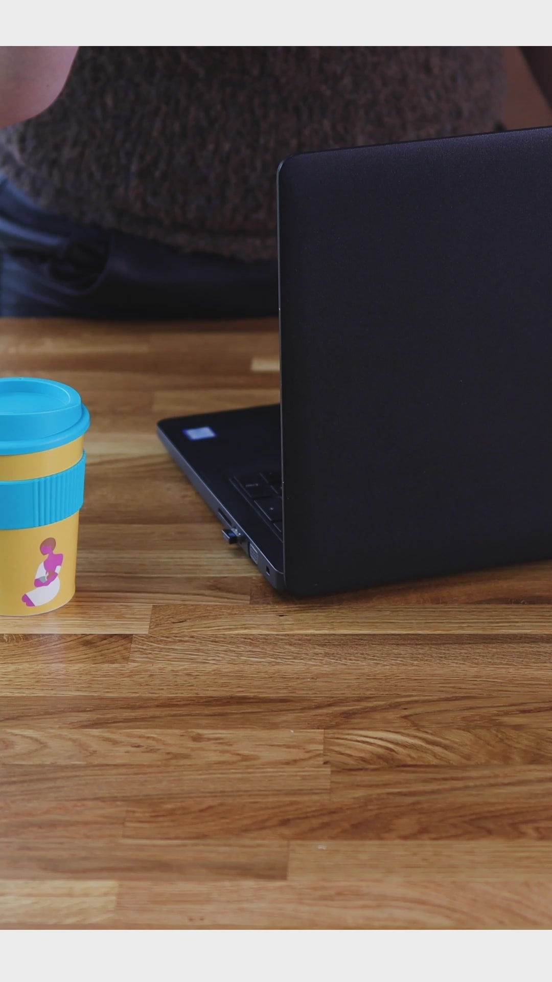 Video of a Breastfeeding break Sign