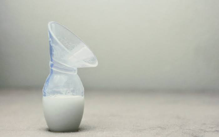 Haakaa Breast Pump- Manual Breast Pump -150ml