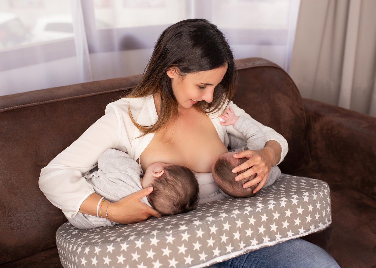 Twin Breastfeeding Pillow- by Sonora baby for Twin Mums